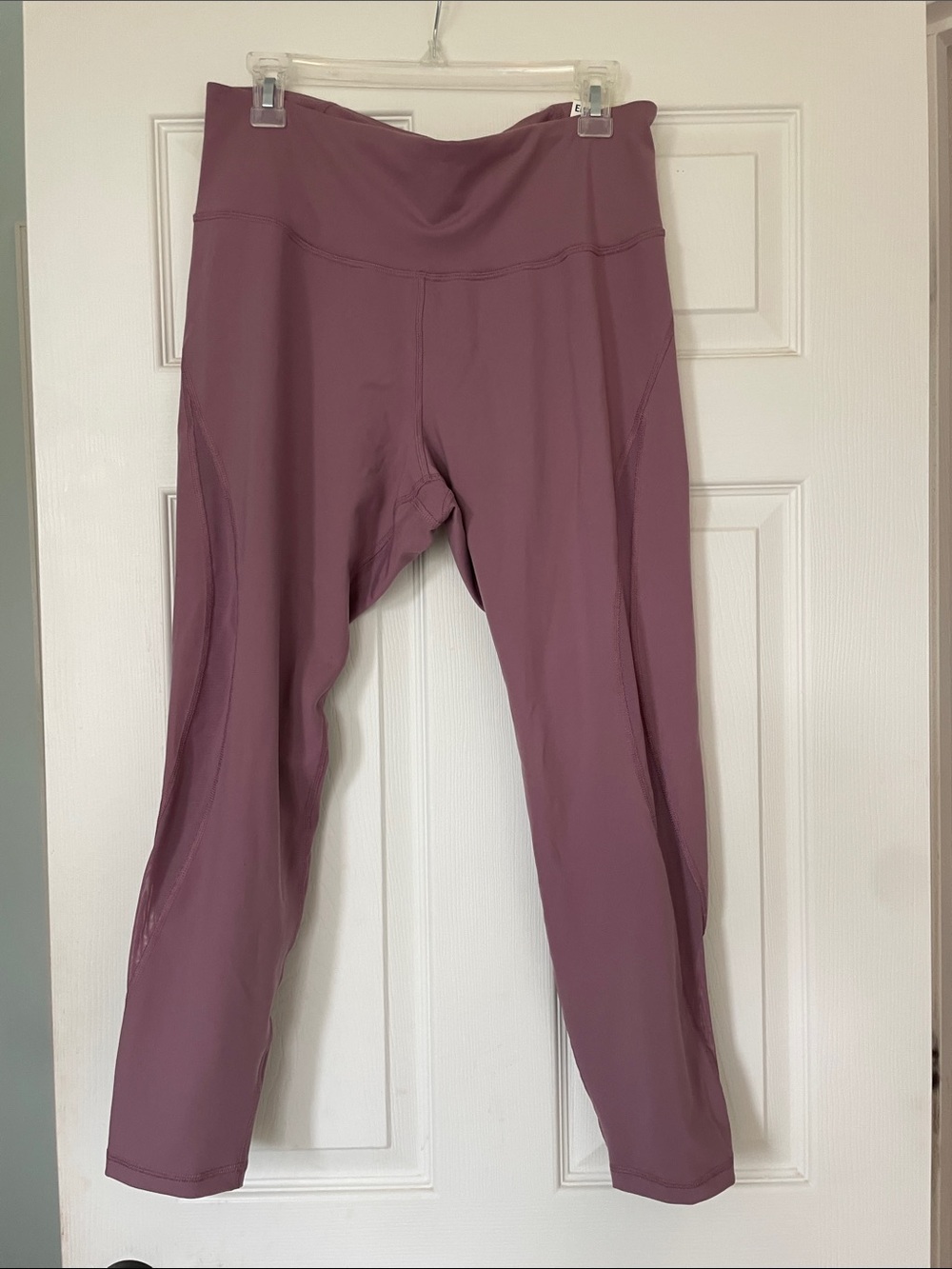 NWT Old Navy Active Elevate Legging — Mauve Pink XL